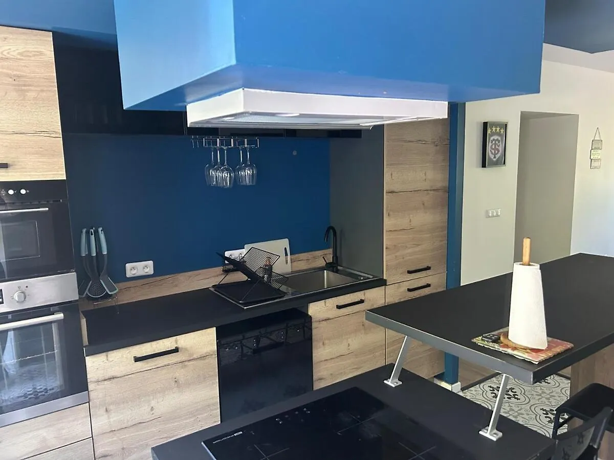 別荘 モンテギュー・シュル・サーヴ Beautiful Equipped Semi-Detached Houseヴィラ フランス