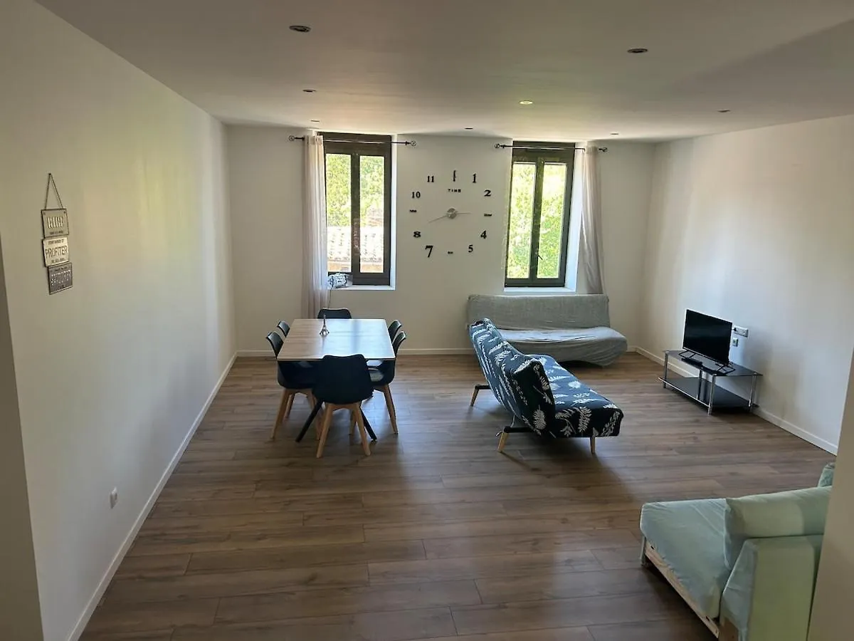 別荘 モンテギュー・シュル・サーヴ Beautiful Equipped Semi-Detached Houseヴィラ
